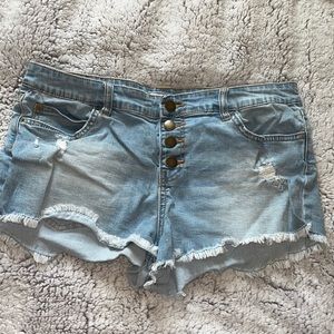 Billabong Low Rise Jean Shorts Size 31/Fits Size 8